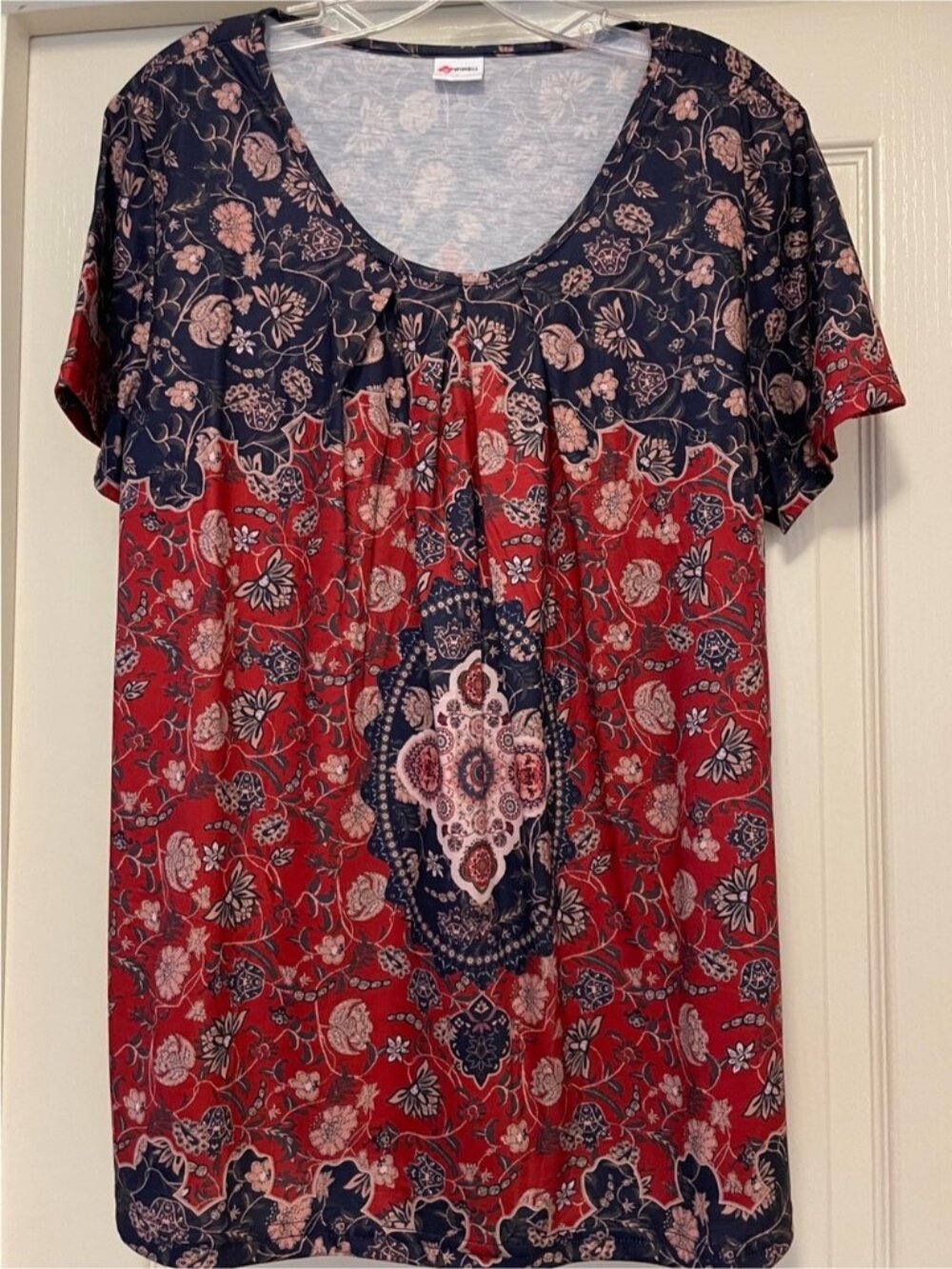Women’s Short Sleeve Floral Print Top Size L